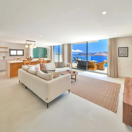Aria Villa *